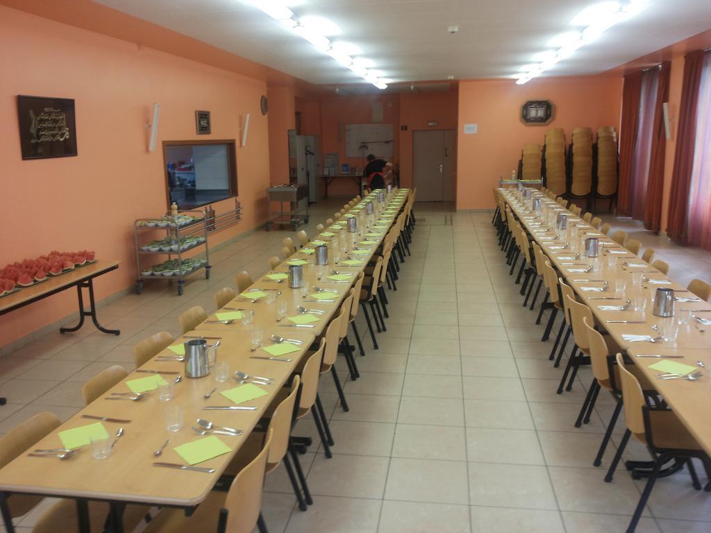 Hebergement Du Pod La Chaux De Fonds Bagian luar foto
